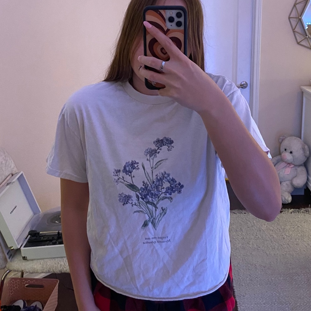 Cropped floral t shirt